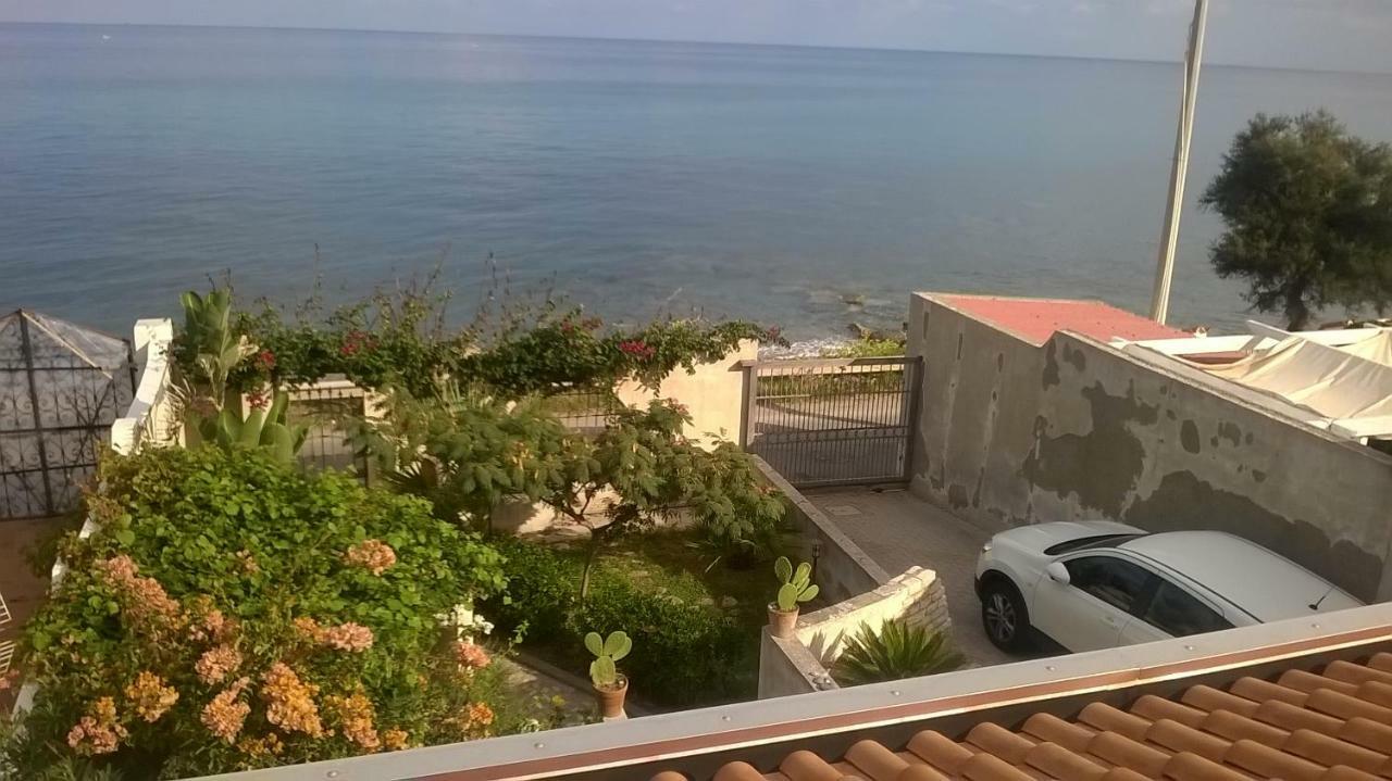Domus Austri Villa Messina Eksteriør billede